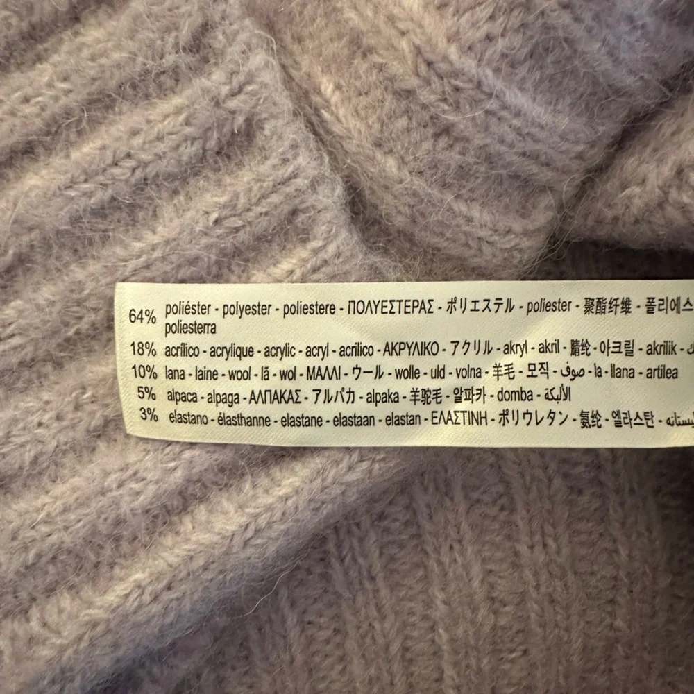 ZARA Cropped Sweater – Size Small 💜 - Picture 8 of 10